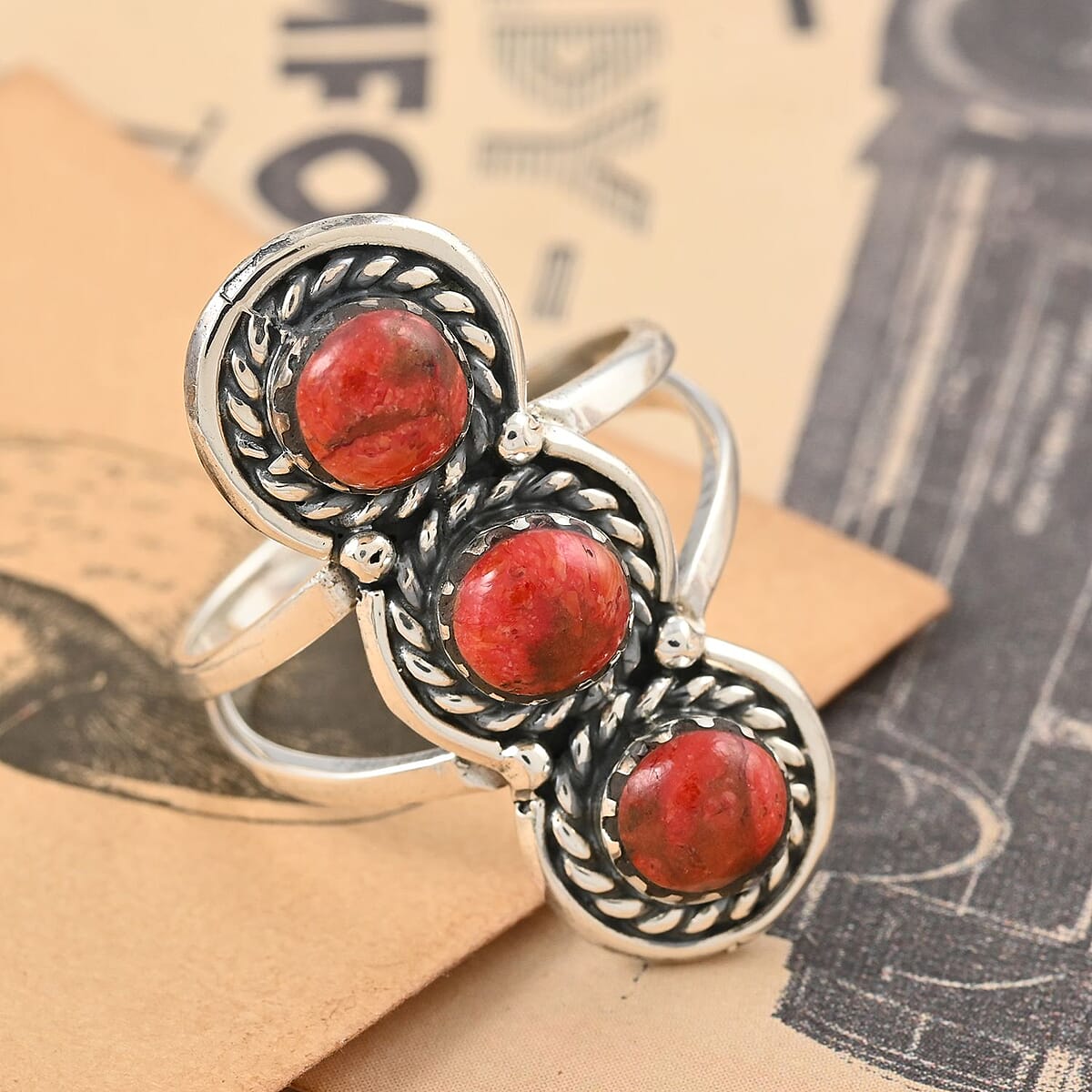 Buy SANTA FE Style Plum Spiny Turquoise 3 Stone Ring in Sterling Silver ...