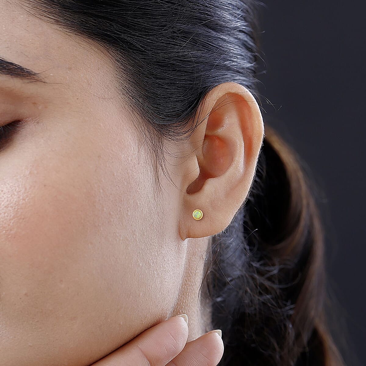 14K Yellow Gold Lab Created Opal Round Stud Earrings 0.20 ctw image number 2