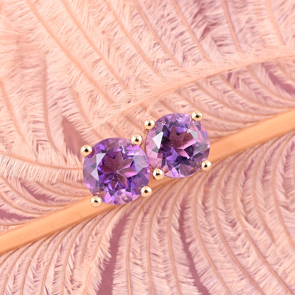 14K Yellow Gold Amethyst Round Stud Earrings 0.80 ctw image number 1