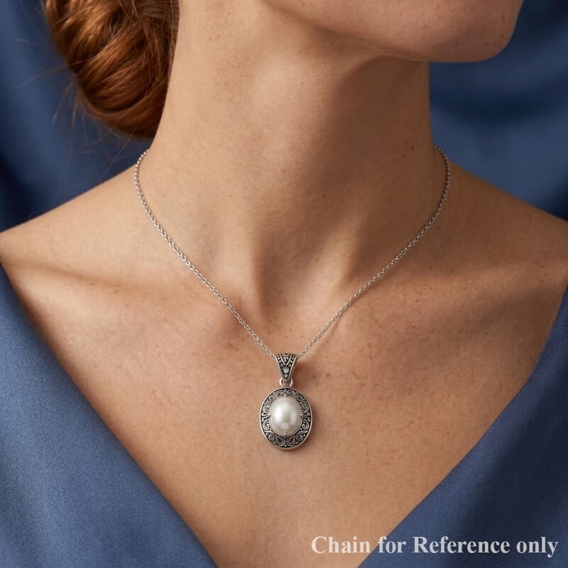 Bali Legacy White Mabe Pearl Pendant in Sterling Silver