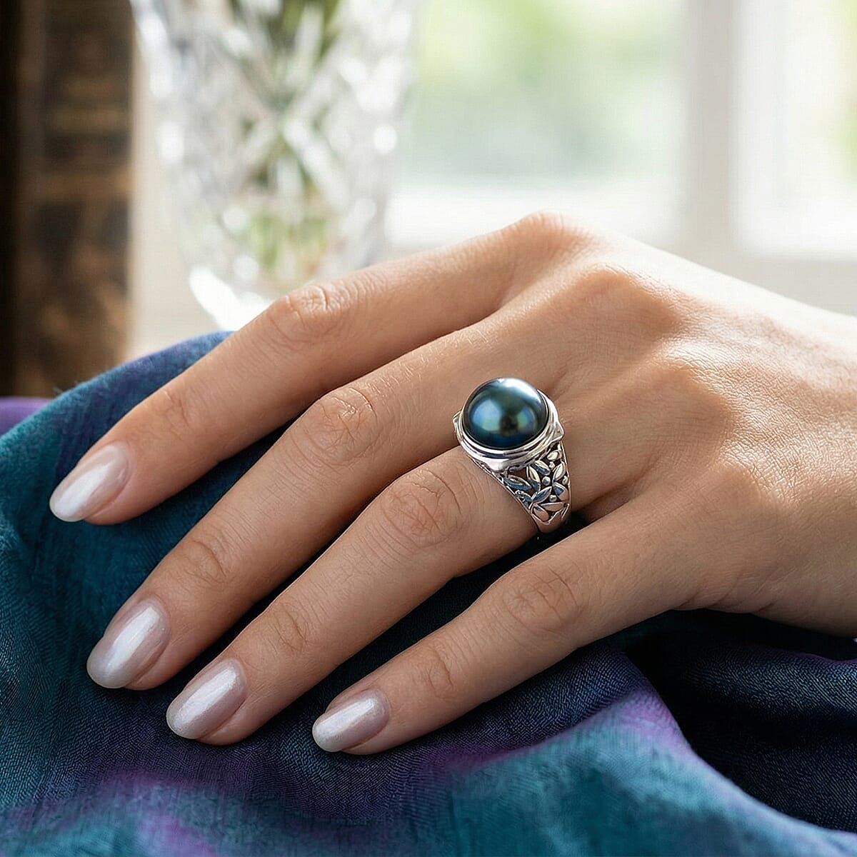 Bali Legacy Blue Mabe Pearl 14-15mm Ring in Sterling Silver (Size 10.0) (7.50 g) image number 2