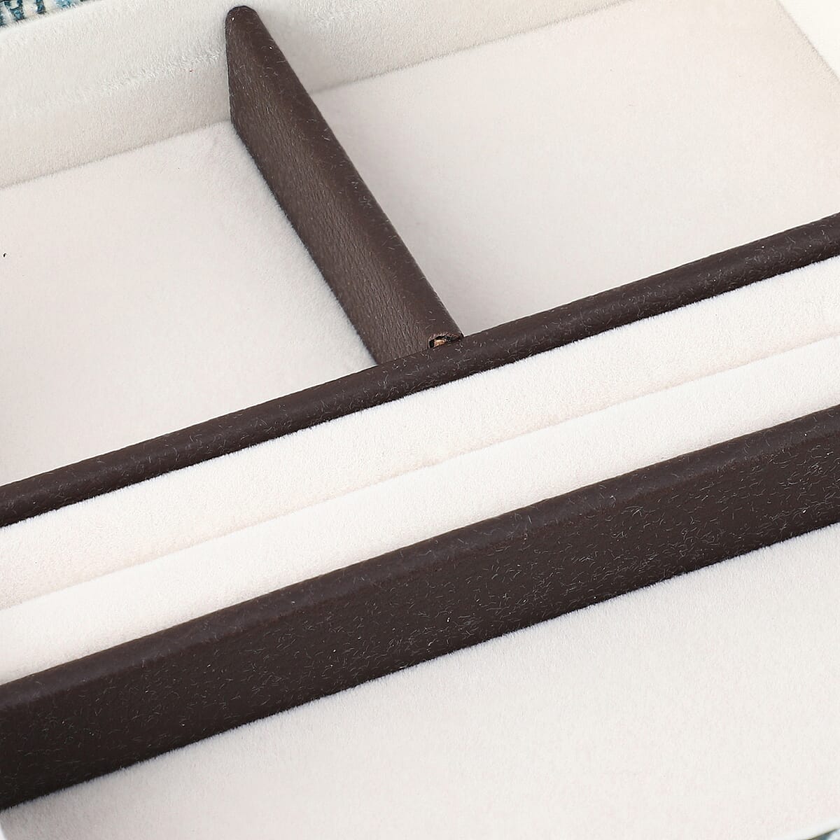 Black Genuine Goat Leather Embossed Jewelry Box image number 4