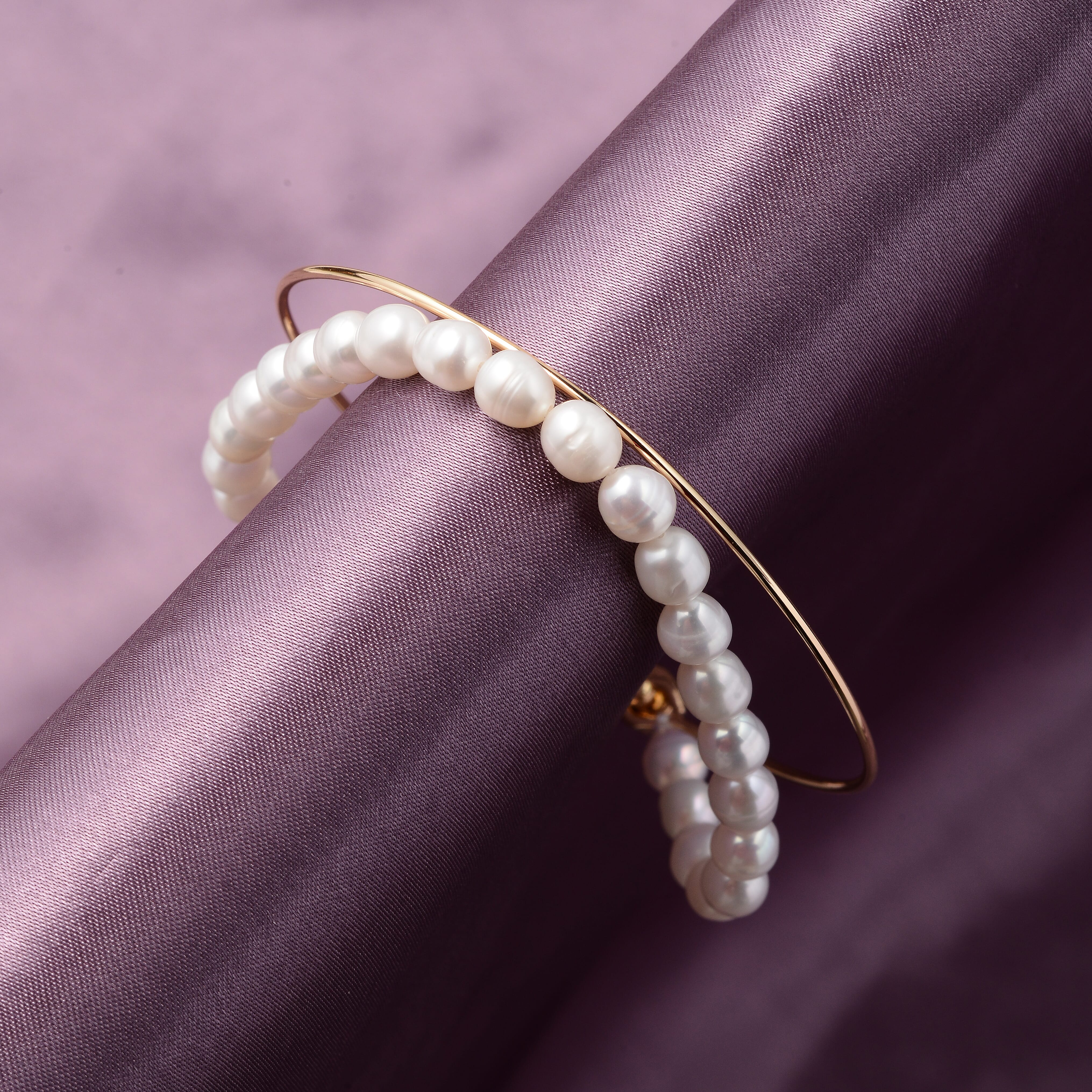 White Freshwater Cultured Pearl 5-7mm Bracelet in Goldtone (7.00 In)