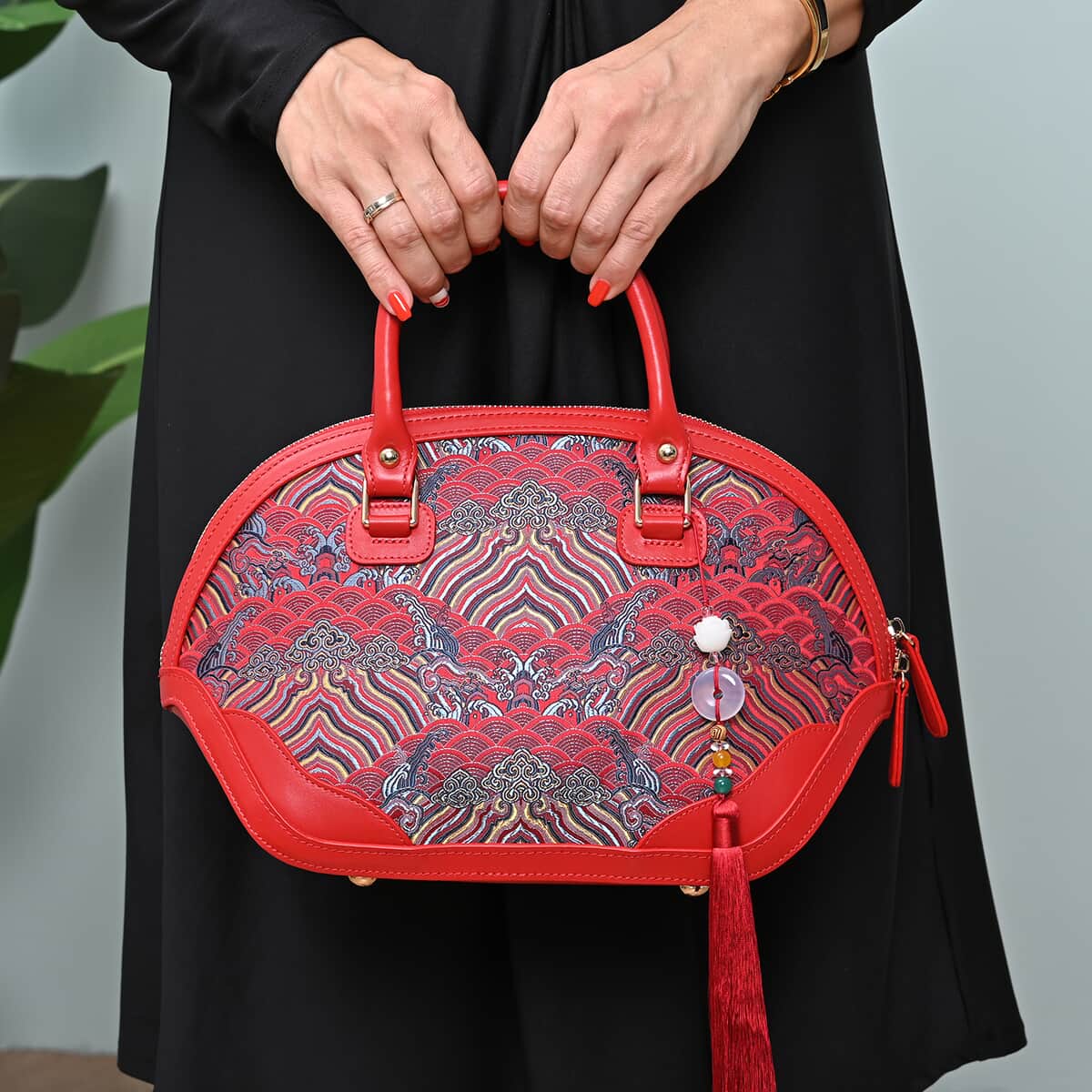 Red River Cliff Seawater Pattern Brocade Mulberry Silk with Genuine Leather Tote Bag with Shoulder Strap image number 2