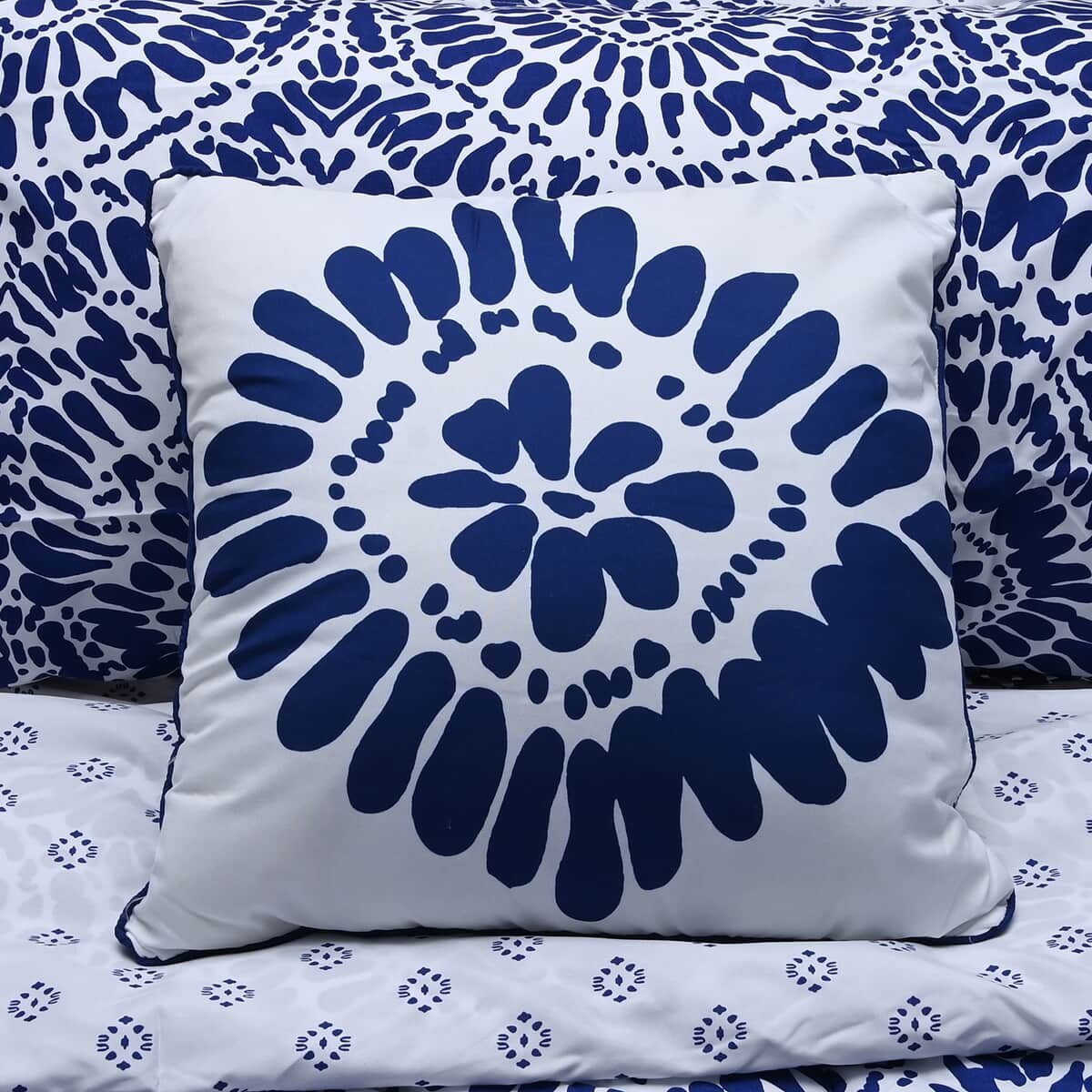 BELLA HOME Blue Mosaic 8pc Comforter Set - Full (100% Microfiber) image number 4