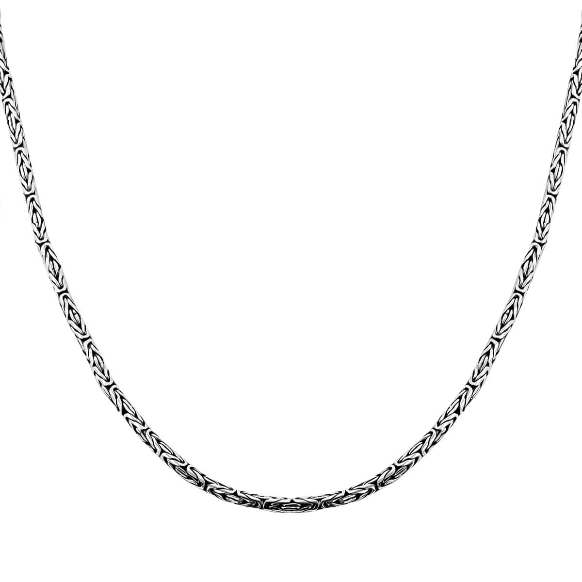 Bali Legacy Sterling Silver Borobudur Chain Necklace, Sterling Silver Necklace, Silver Jewelry, 22 Inch Chain Necklace 2.5mm 22.40 Grams image number 4