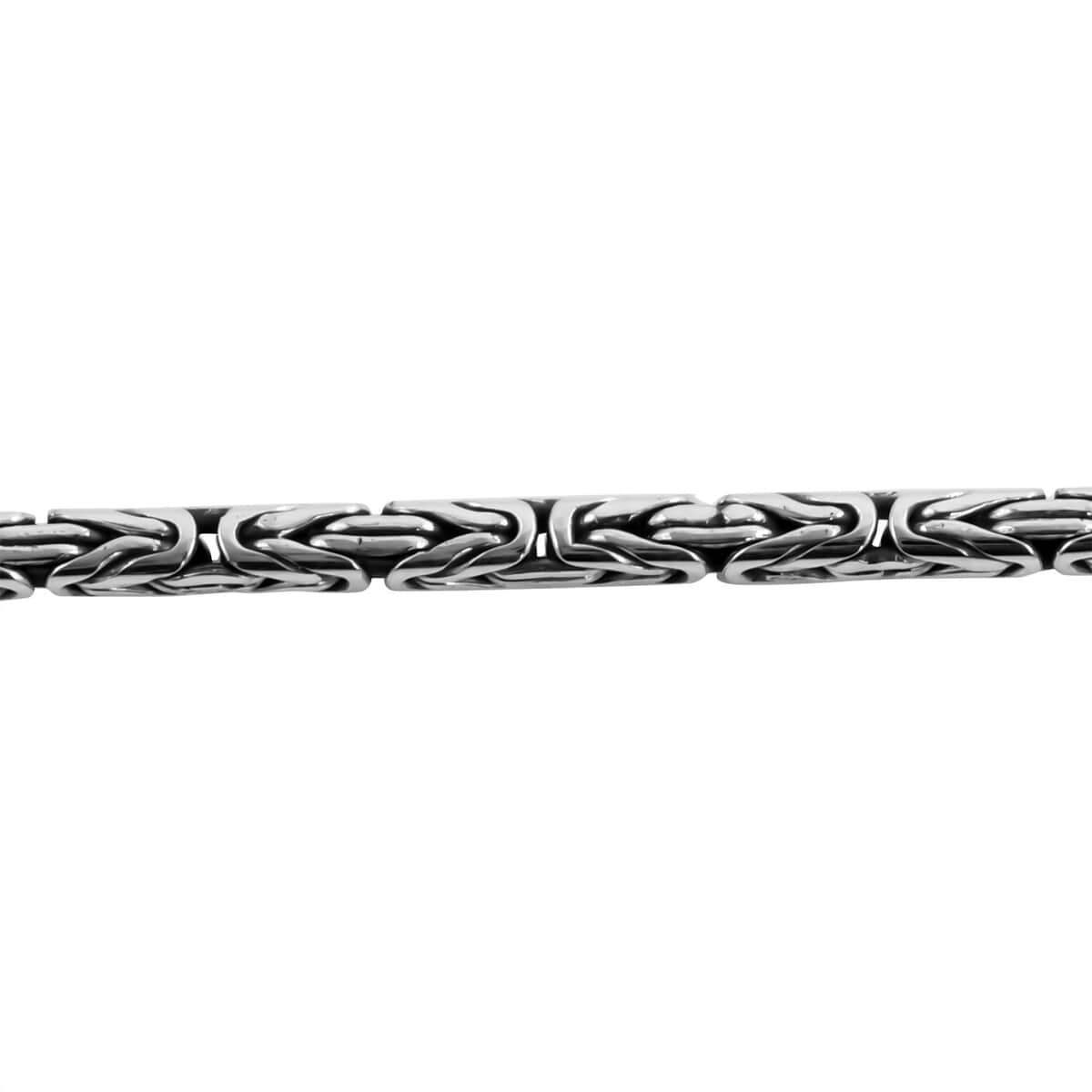 Bali Legacy Sterling Silver Borobudur Chain Necklace, Sterling Silver Necklace, Silver Jewelry, 22 Inch Chain Necklace 2.5mm 22.40 Grams image number 6