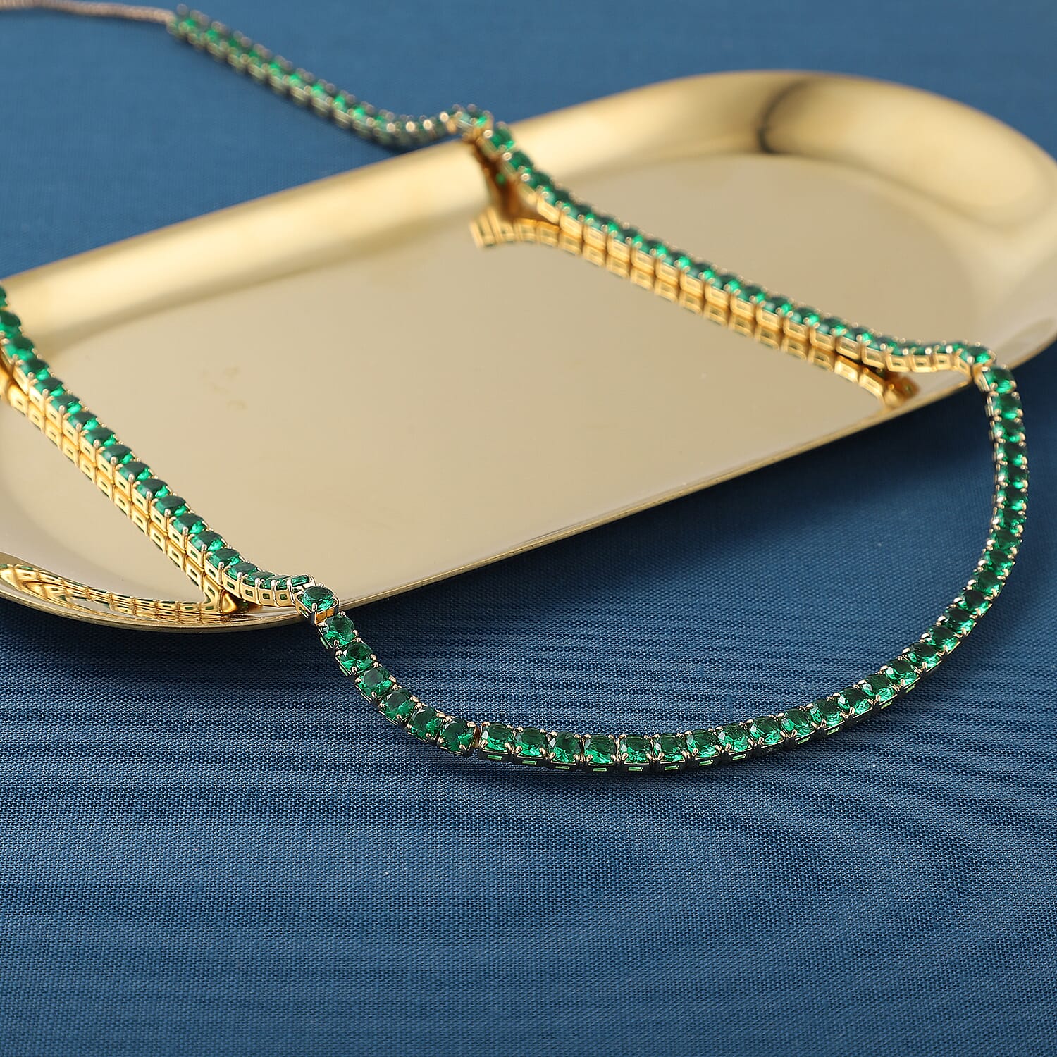 Simulated Emerald Tennis Bolo Necklace 18 Inches in Goldtone