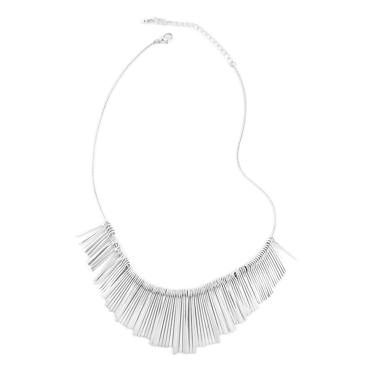 Andante Fringe Necklace 20 Inches in Silvertone image number 0