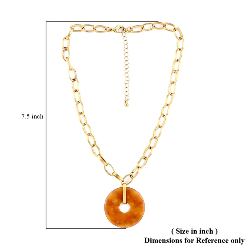 Andante Cable Chain Donut Pendant Necklace with Gold Acrylic Circle (20 Inches) in Goldtone