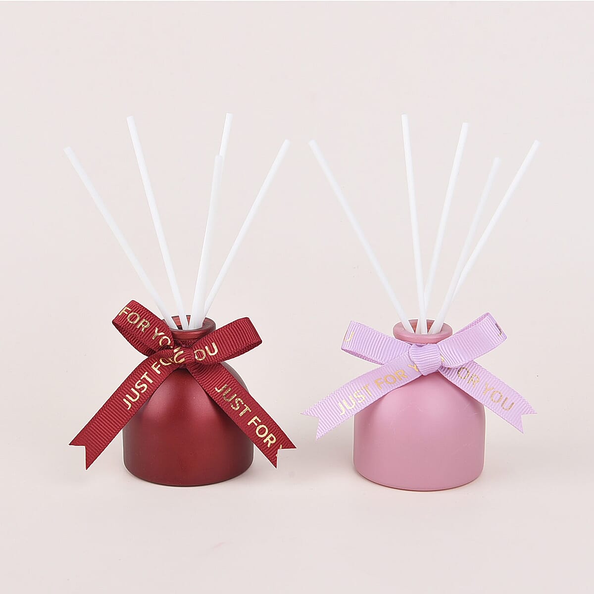 Homesmart Set of 2 50ml Round Fragrance Diffuser (Red-Tresor In Love, Pink- Chance) , Diffuser Sticks , Reed Diffuser , Scent Diffuser , Perfume Diffuser image number 5