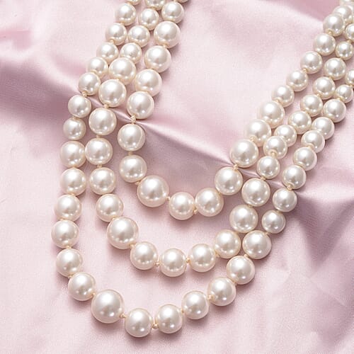 Simulated White Pearl - Product card gallery slide 2 (9431187816703)