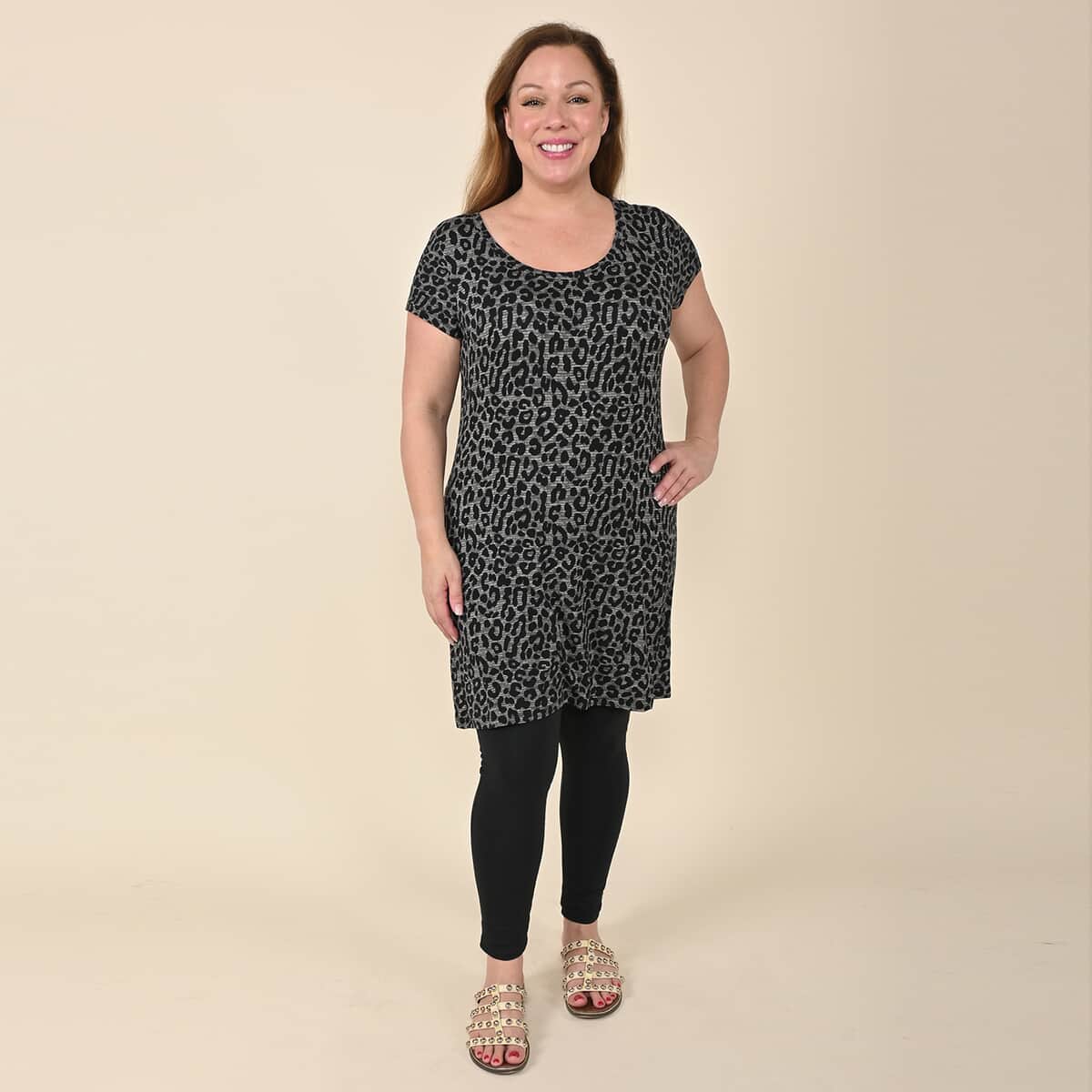 Tamsy Gray Leopard Brushed Microfiber Tunic Sleep Shirt - M image number 0