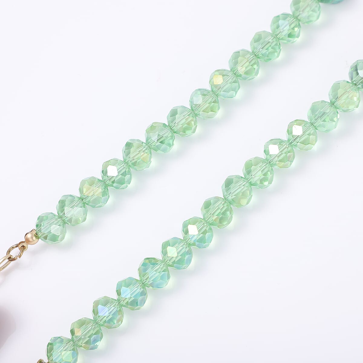 Simulated Green Magic Color Emerald and Green and Black Crystal Crocodile Necklace 21 Inches in Goldtone image number 6