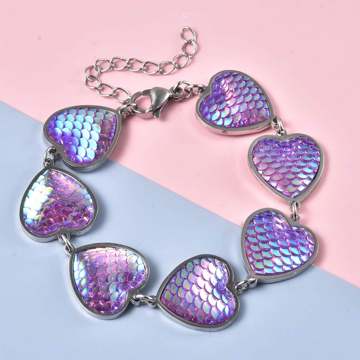 Simulated Pink Magic Color Topaz Diisco Ball Theme Heart Charm Station Bracelet in Stainless Steel (7.25 In) image number 1