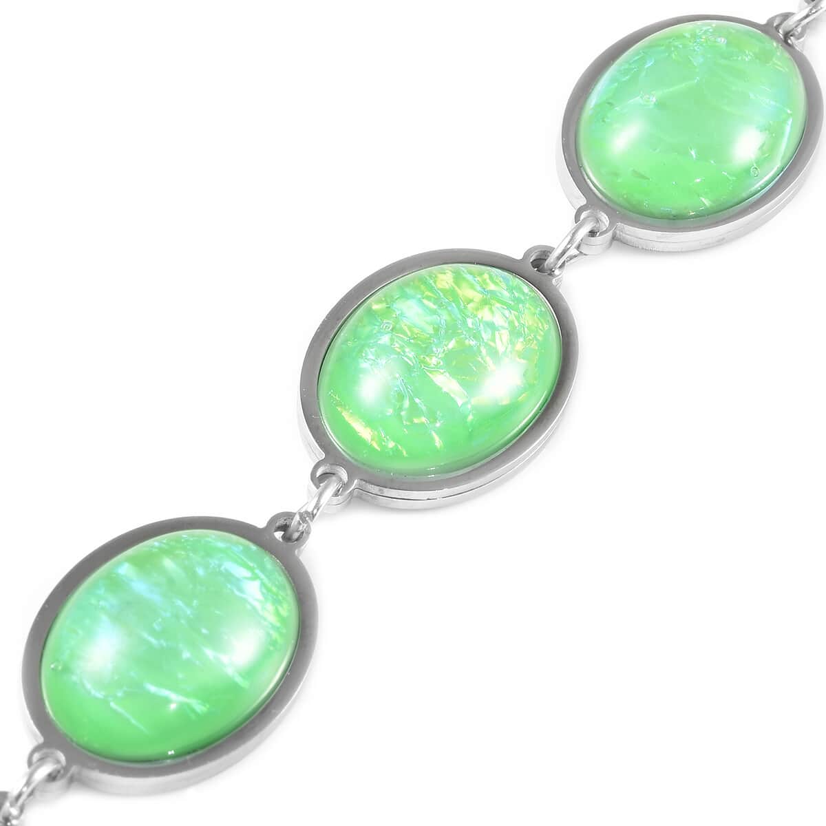 Lab Created Green Color Opal Station Bracelet in Stainless Steel (7.50 -9.00In) image number 3