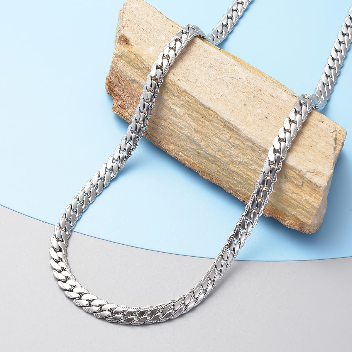 Curb Chain Necklace 24-26 Inches in Stainless Steel image number 1