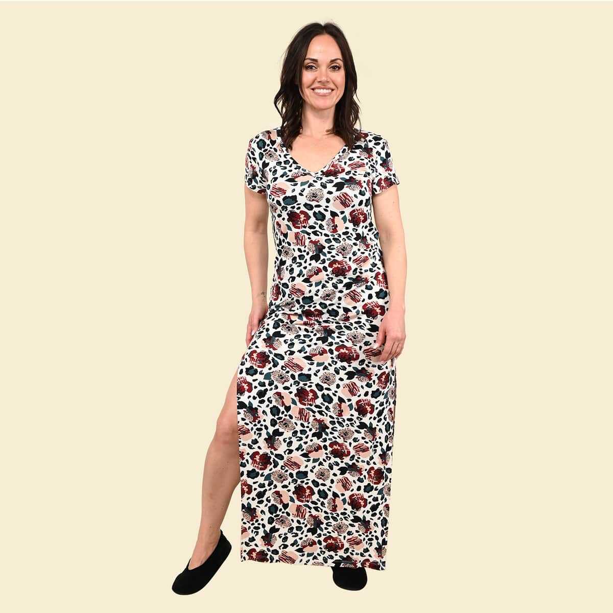Tamsy Floral Maxi Lounge Dress with Side Vents - S image number 0