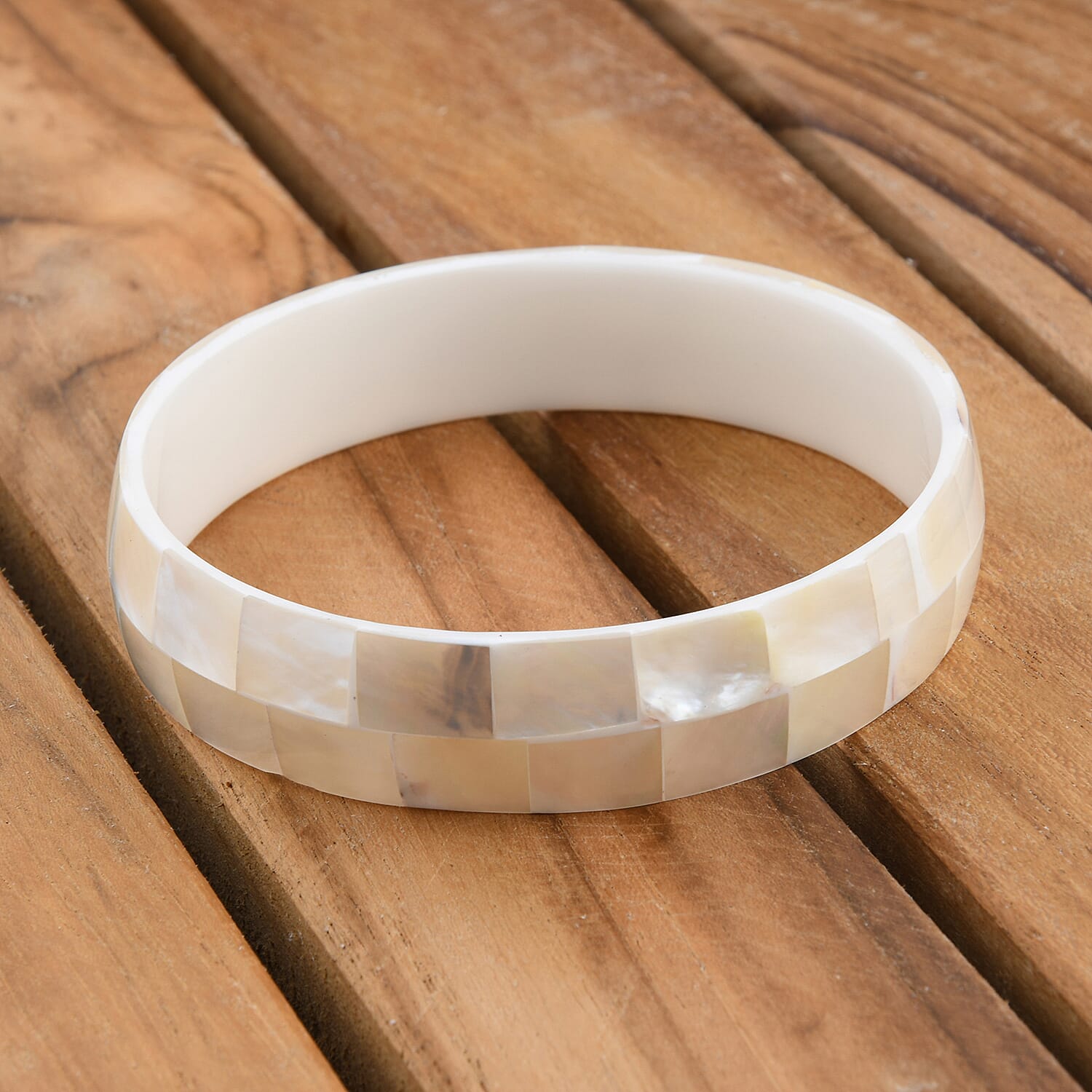 Mother of Pearl Inlay Bangle Bracelet with White Resin (8.50 in)