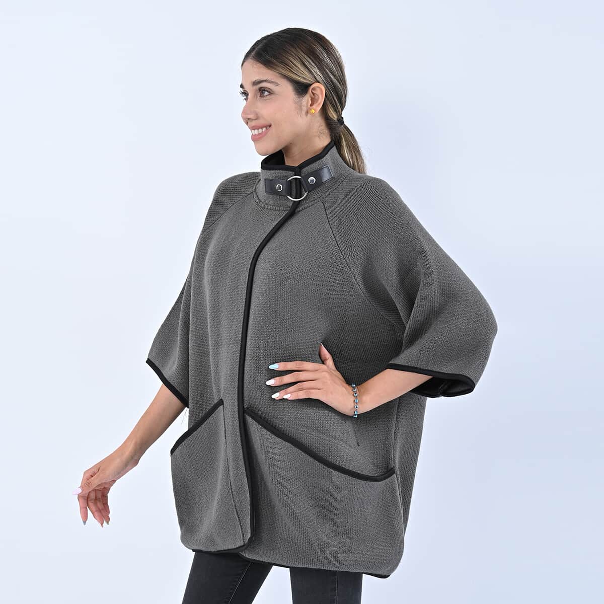 Passage Gray Knit Oversized Coat For Women with Stand Collar and Buckle - S/M image number 2
