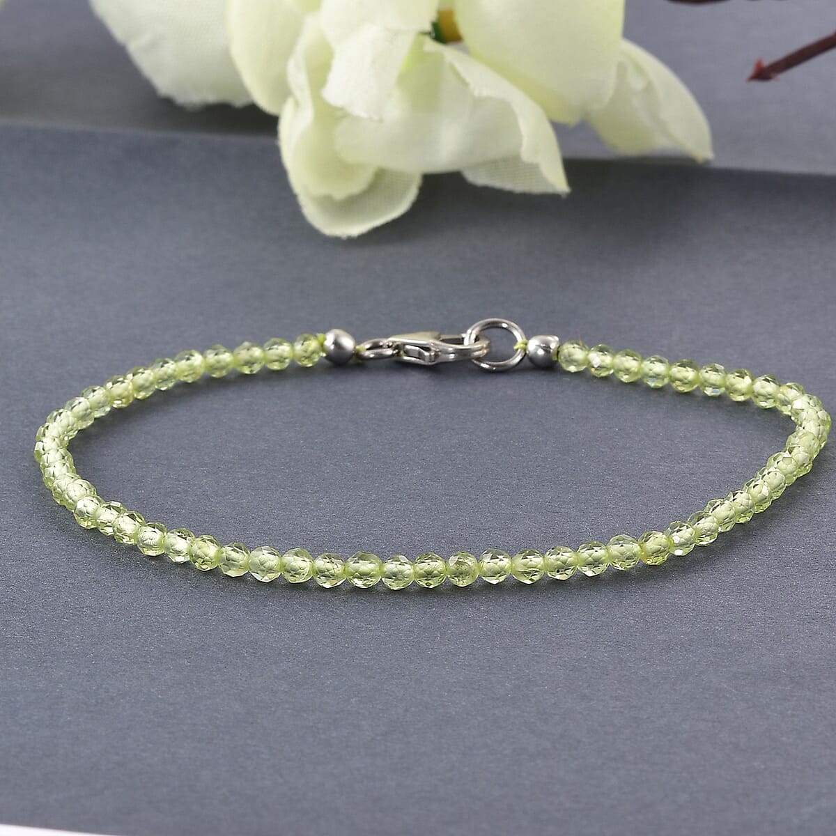 Peridot Beaded Bracelet in Platinum Over Sterling Silver (7.25 In) 7.80 ctw image number 1