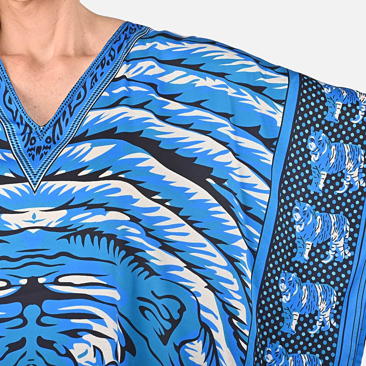 TAMSY Blue Tiger Screen Printed Mid Short Kaftan - One Size Fits Most (36"x41") image number 4