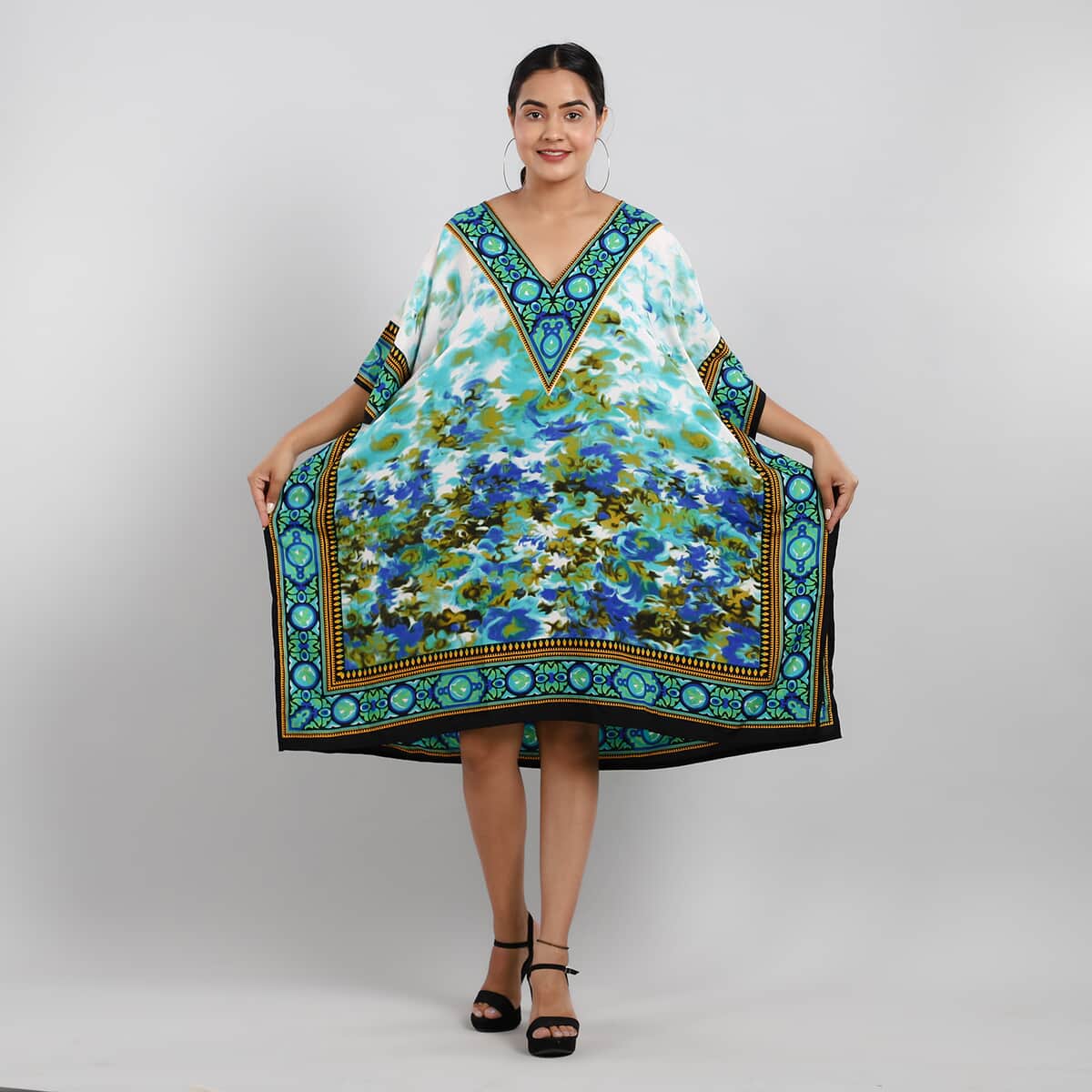 TAMSY Blue Floral Screen Printed Mid Short Kaftan - One Size Fits Most (36"x41") image number 1