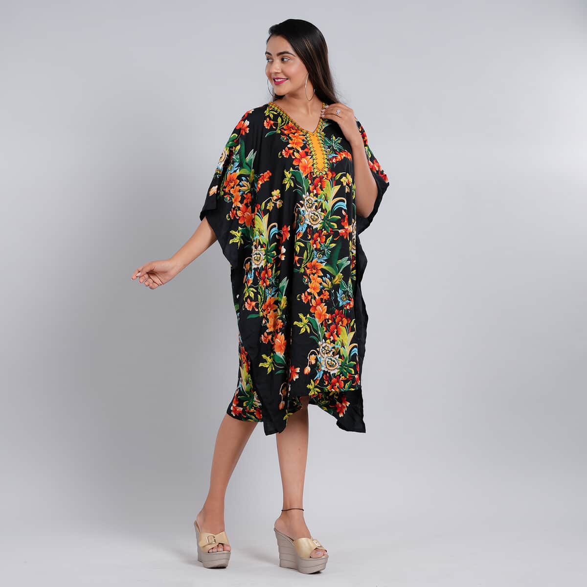 JOVIE Black Tropical Screen Printed Mid Short Kaftan - One Size Fits Most (15"Lx16"W) image number 3