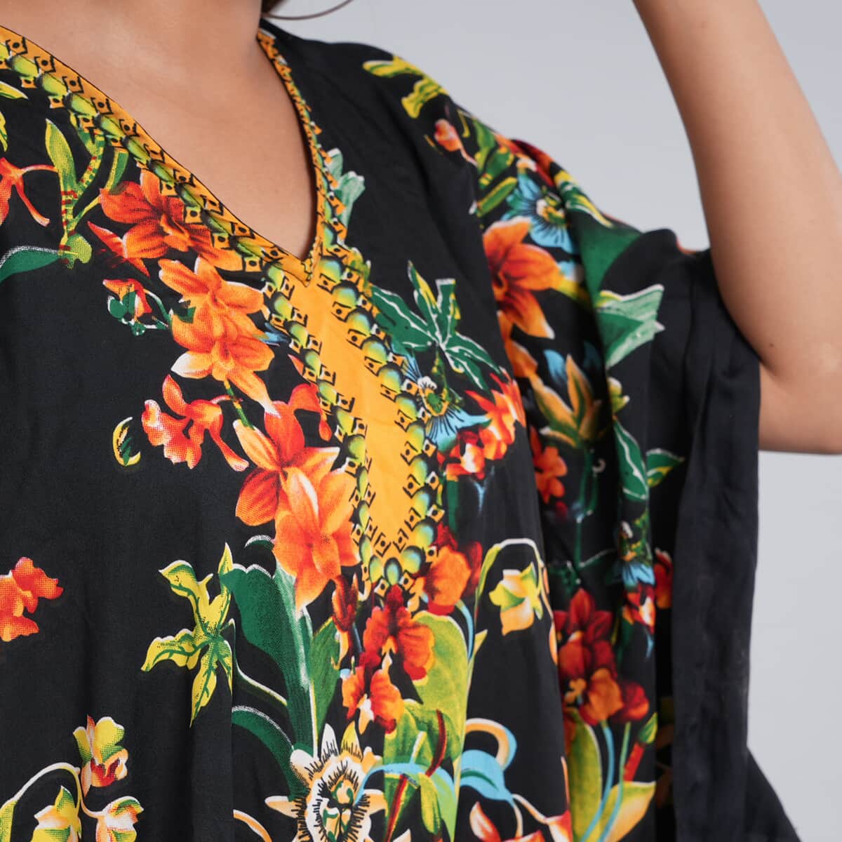 JOVIE Black Tropical Screen Printed Mid Short Kaftan - One Size Fits Most (15"Lx16"W) image number 5