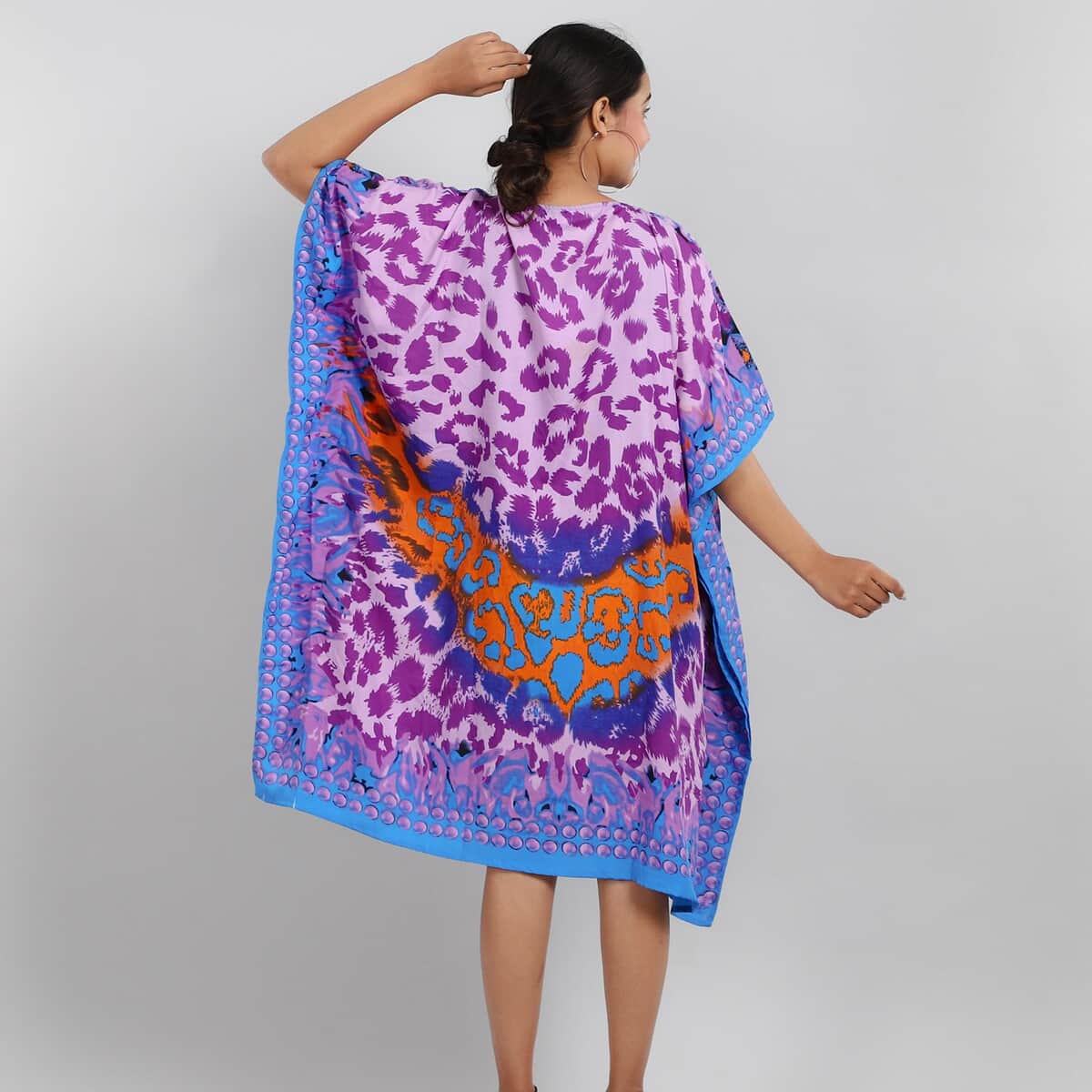 Cheetah Print Knee-Length Kaftan image number 2