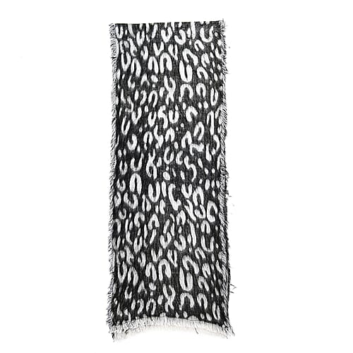 Black & White - Product card gallery slide 2 (9431226286335)