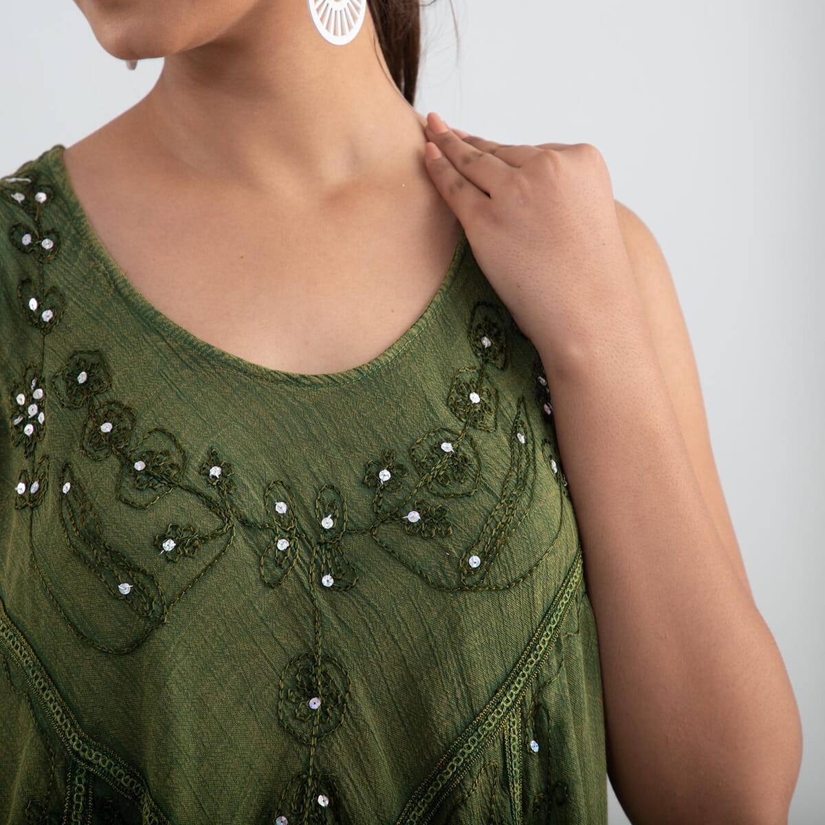 Tamsy Green Women's Umbrella Dress with Sequin Floral Embroidery - One Size Plus image number 4