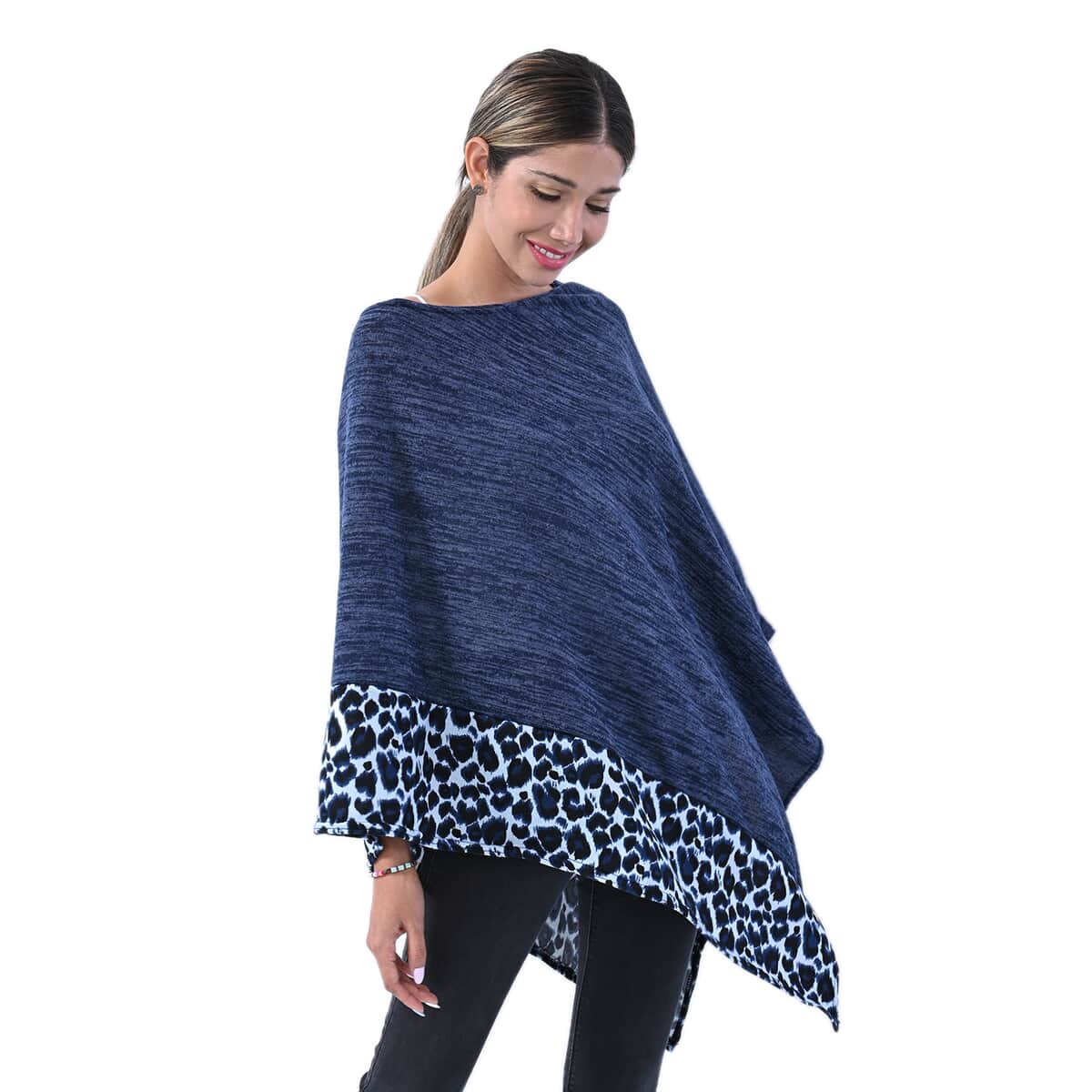 Passage Navy with Blue Leopard Print Pattern Border Knit Poncho image number 2