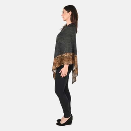 Passage Black with Brown Snake Print Pattern Border Knit Poncho image number 2