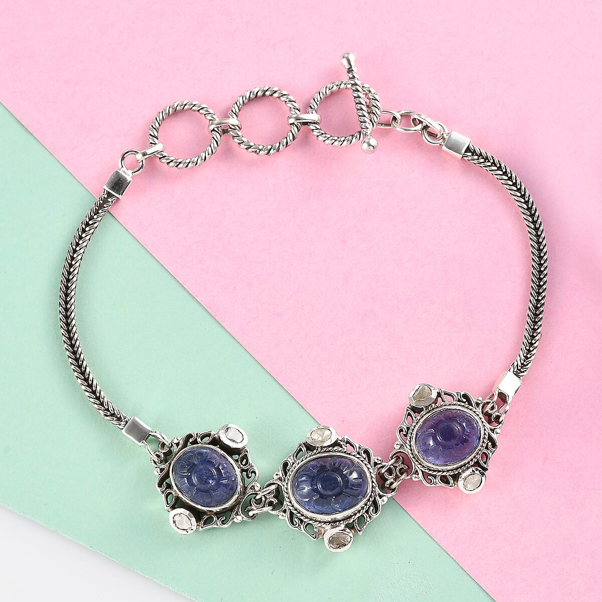 Artisan Crafted Tanzanite Carved and Polki Diamond Bracelet in Sterling Silver (7.25 In) 12.40 ctw image number 1