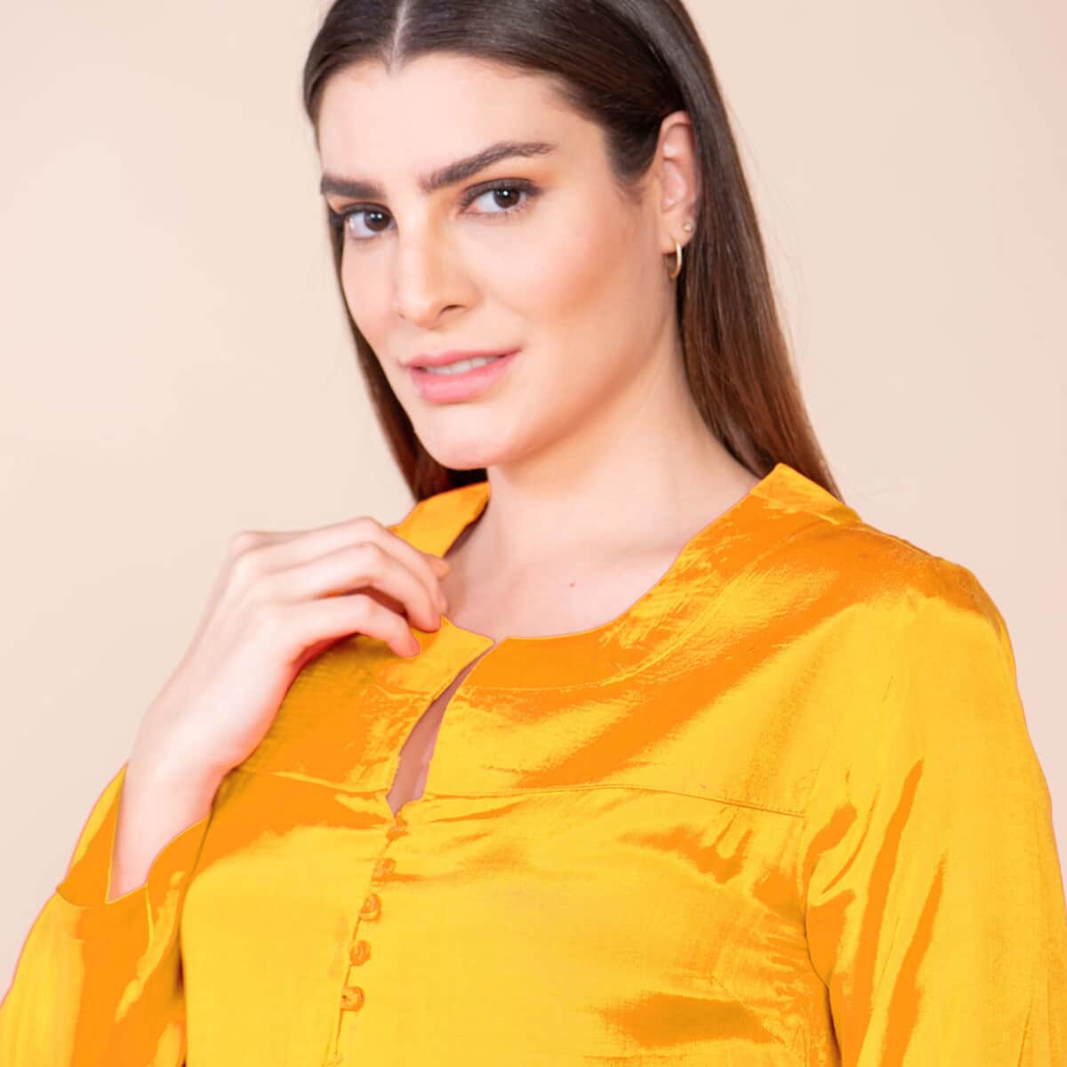 Tamsy Yellow 100% Shenton Long Sleeve V-neck Top - L image number 5