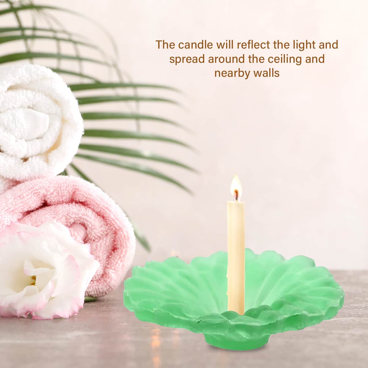 Fiori Flower Candle Holder - Light Green image number 1