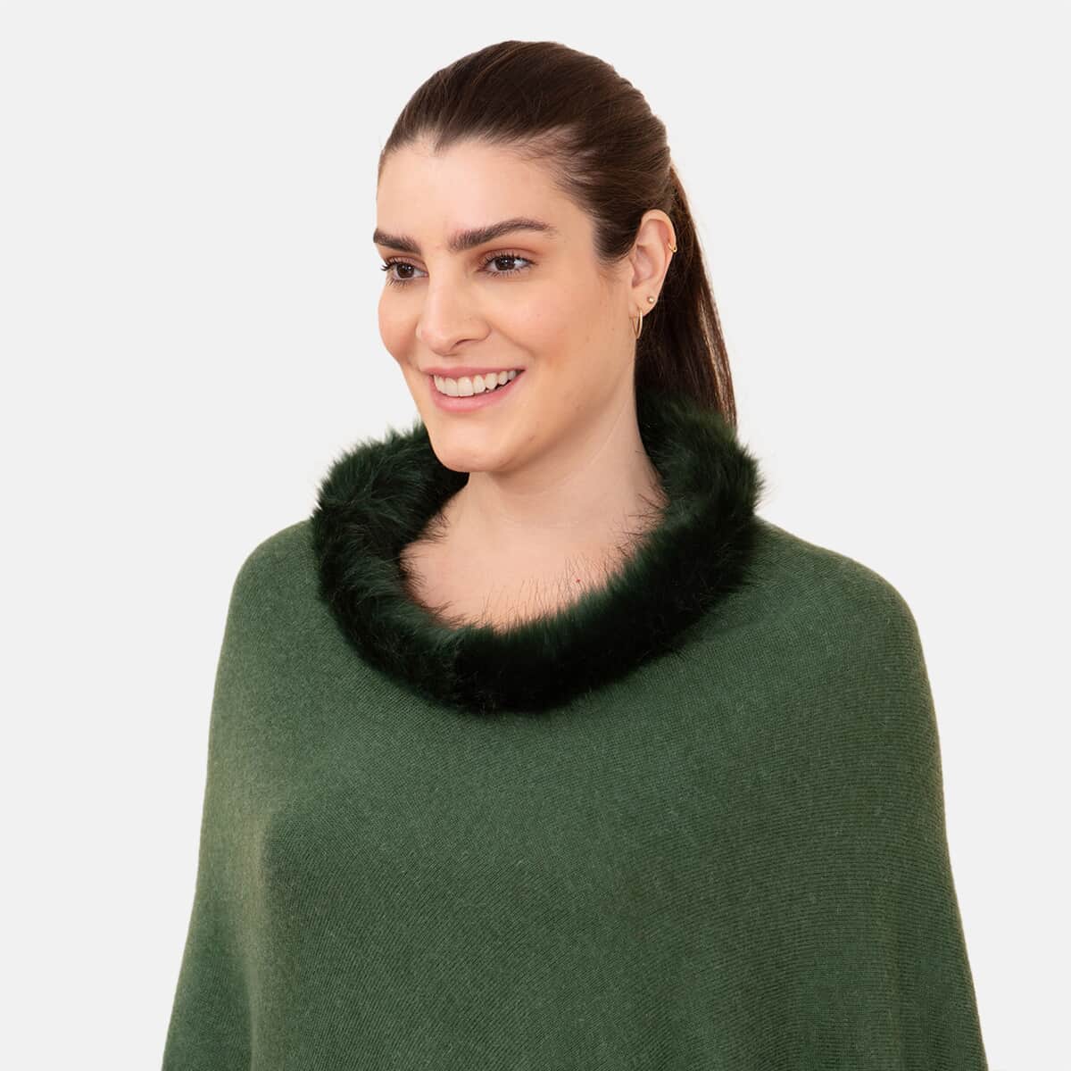 LA MAREY 100% Pashmina Cashmere Moss Green Designer Poncho for Women with Faux Fur Trim (One Size Fits Most) , Cashmere Poncho , Women Capes , Poncho Scarf image number 4