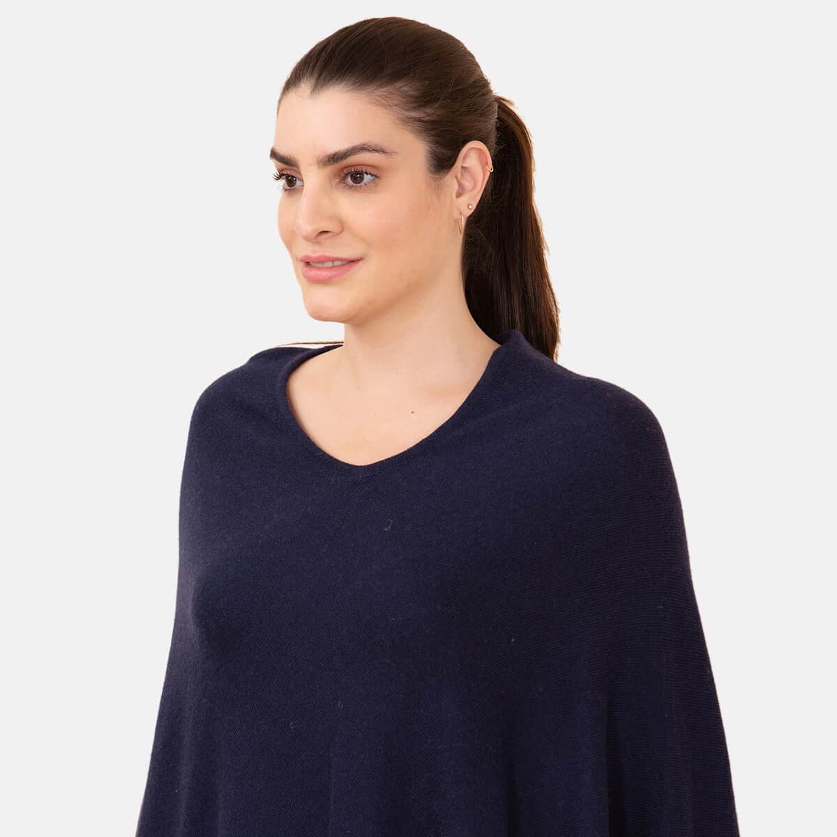 LA MAREY Cashmere Wool Black Poncho (One Size Fits Most, 28"x28") image number 4