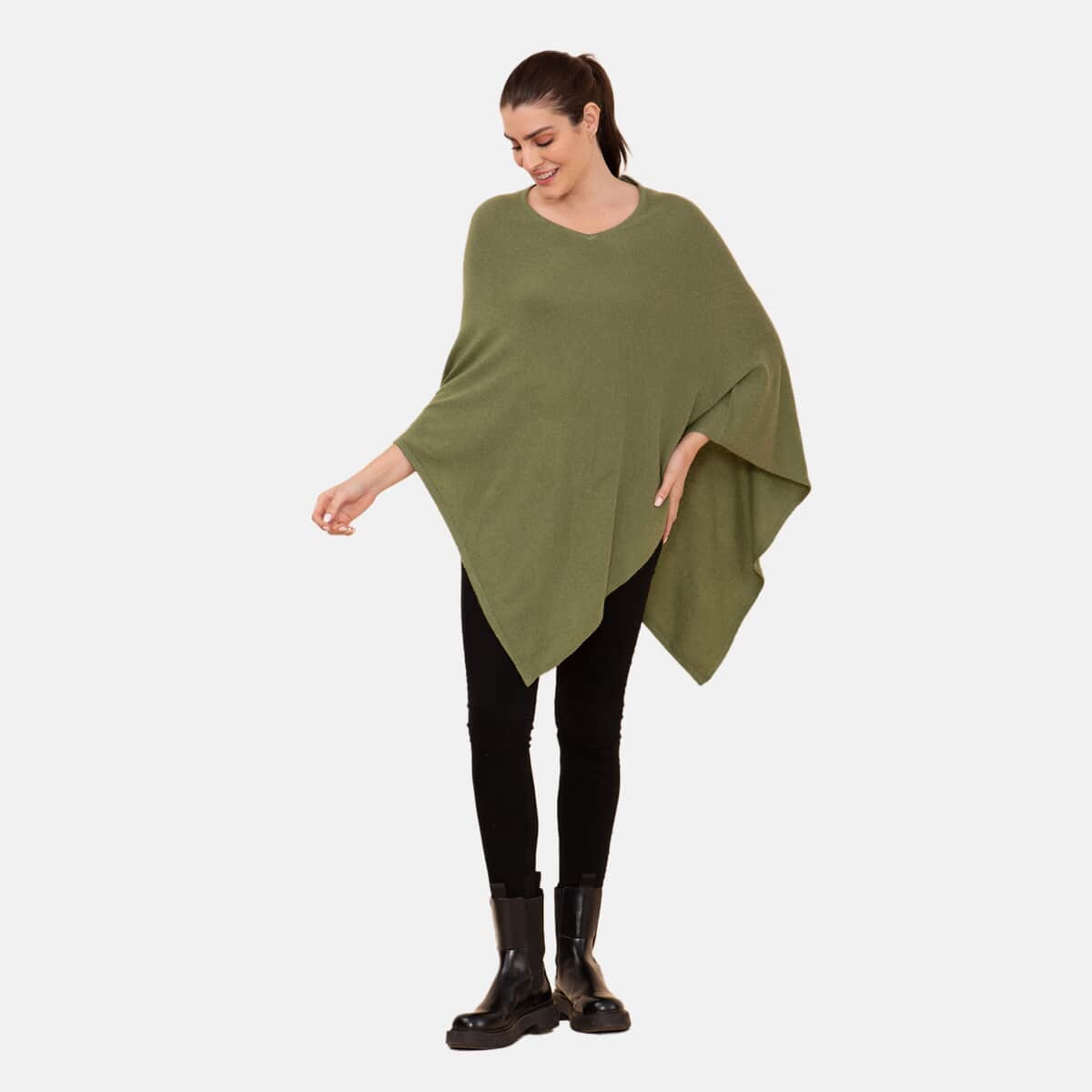 100% Cashmere Designer LA MAREY Olive Green Poncho - One Size Fits Most image number 2