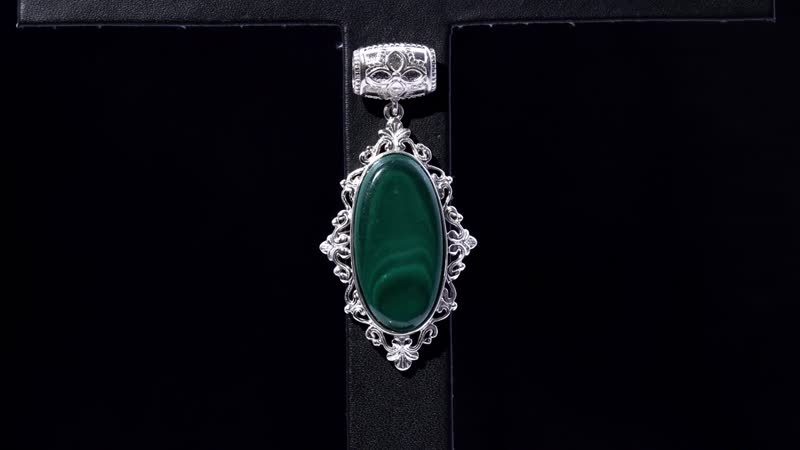 African Malachite Solitaire Pendant in Platinum Over Copper with Magnet 27.50 ctw