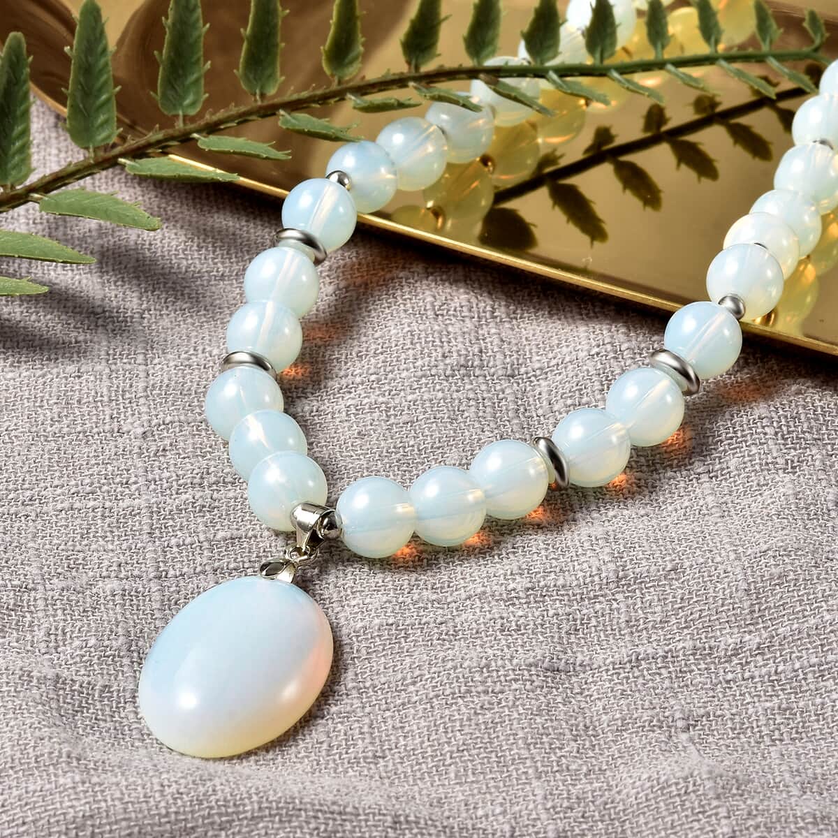 Opalite Beaded Necklace 18-20 Inches with Elongated Matching Pendant in Silvertone 160.50 ctw image number 1