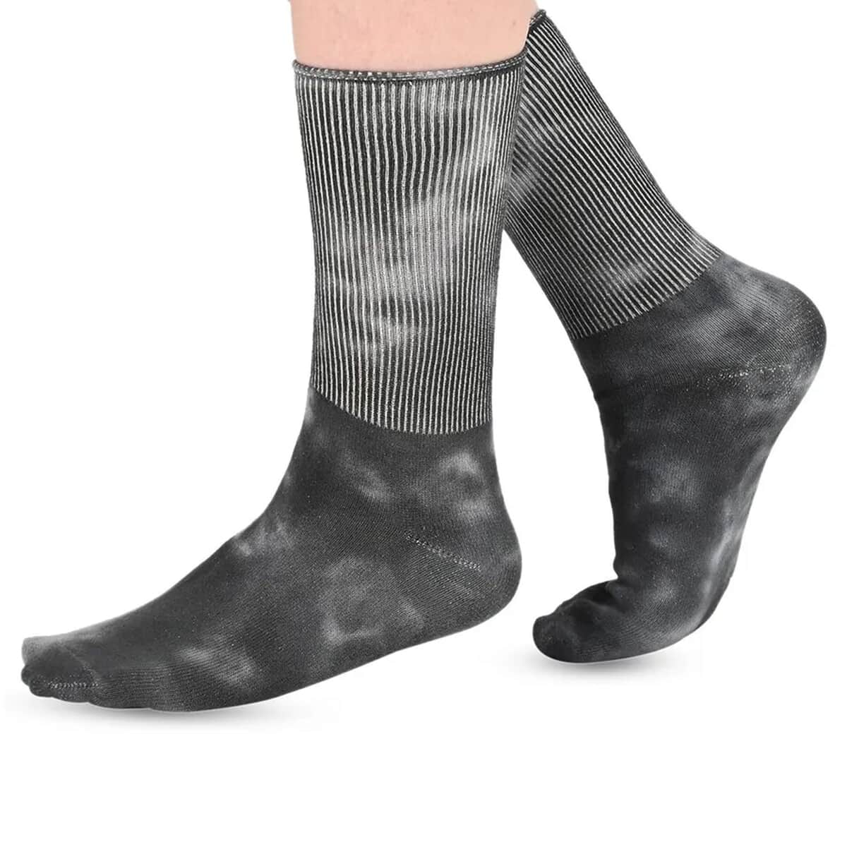 Catalogue Gray Tie Dye Socks - (Women's Size 6-10) image number 5