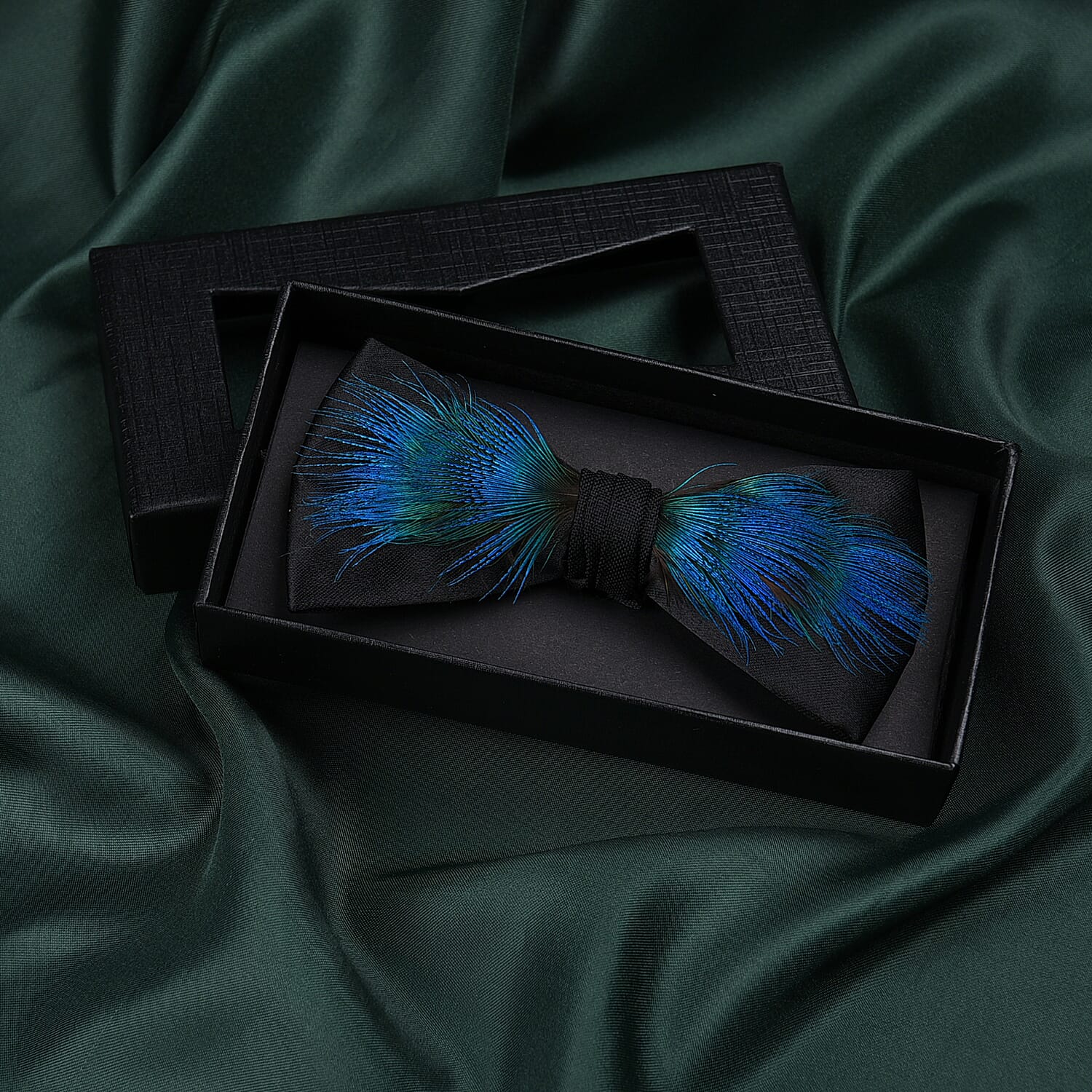 Black & Blue - Product card gallery slide 2 (9431254270207)