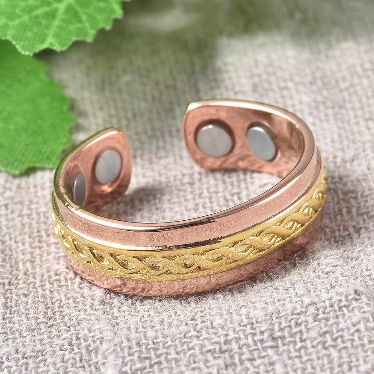 Magnetic By Design Twisted Rope Texture Adjustable Open Magnetic Ring in Dualtone image number 1