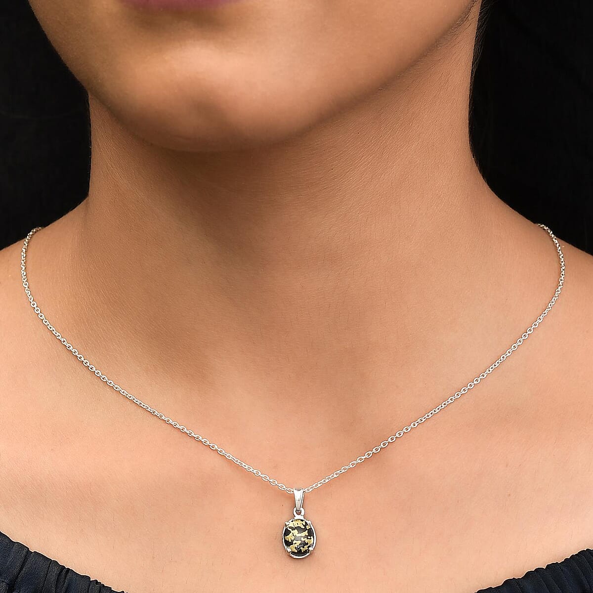 Goldenite Solitaire Pendant in Sterling Silver 1.65 ctw image number 2