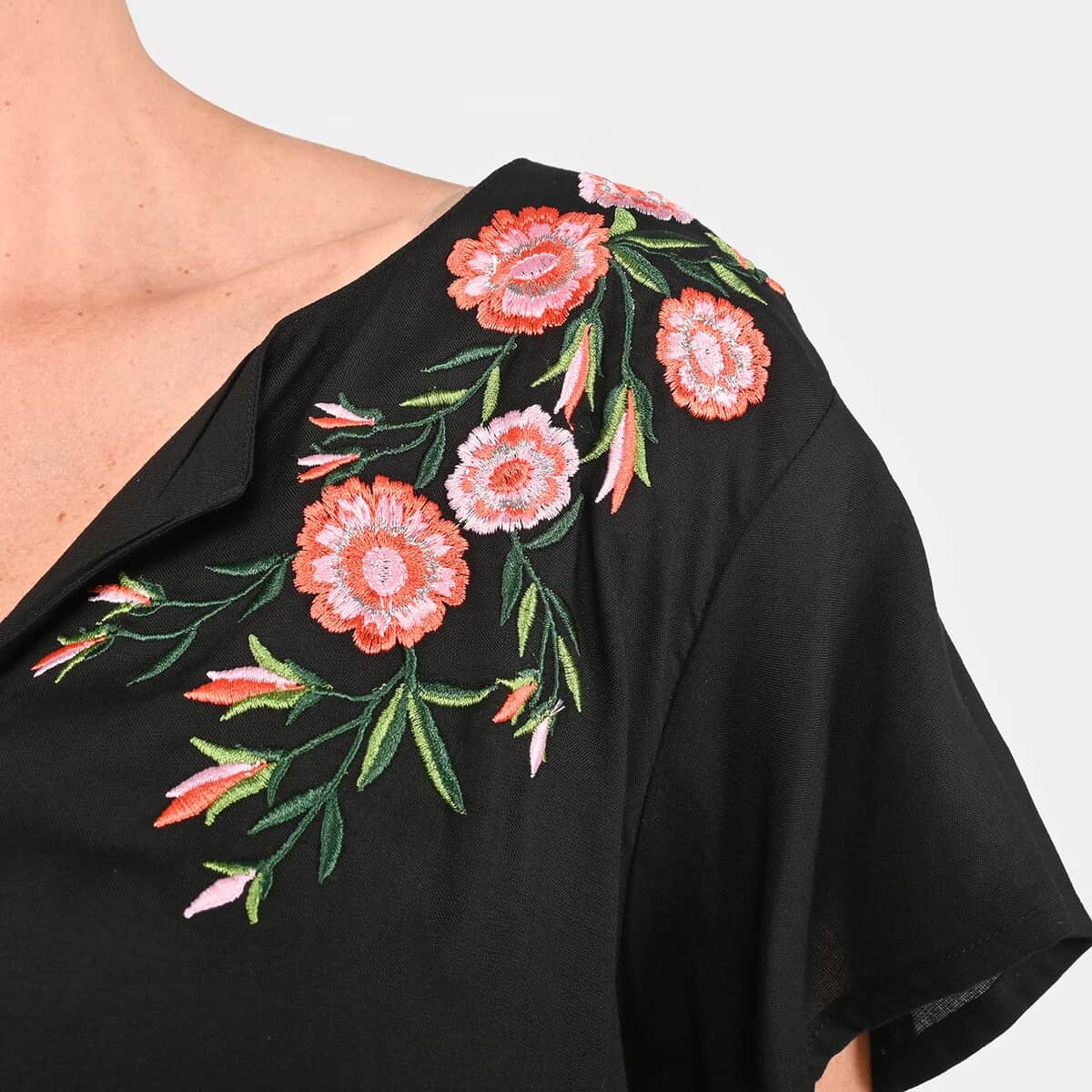 Tamsy Black High Low Hem Dress with Embroidery in Neck - One Size Missy image number 4