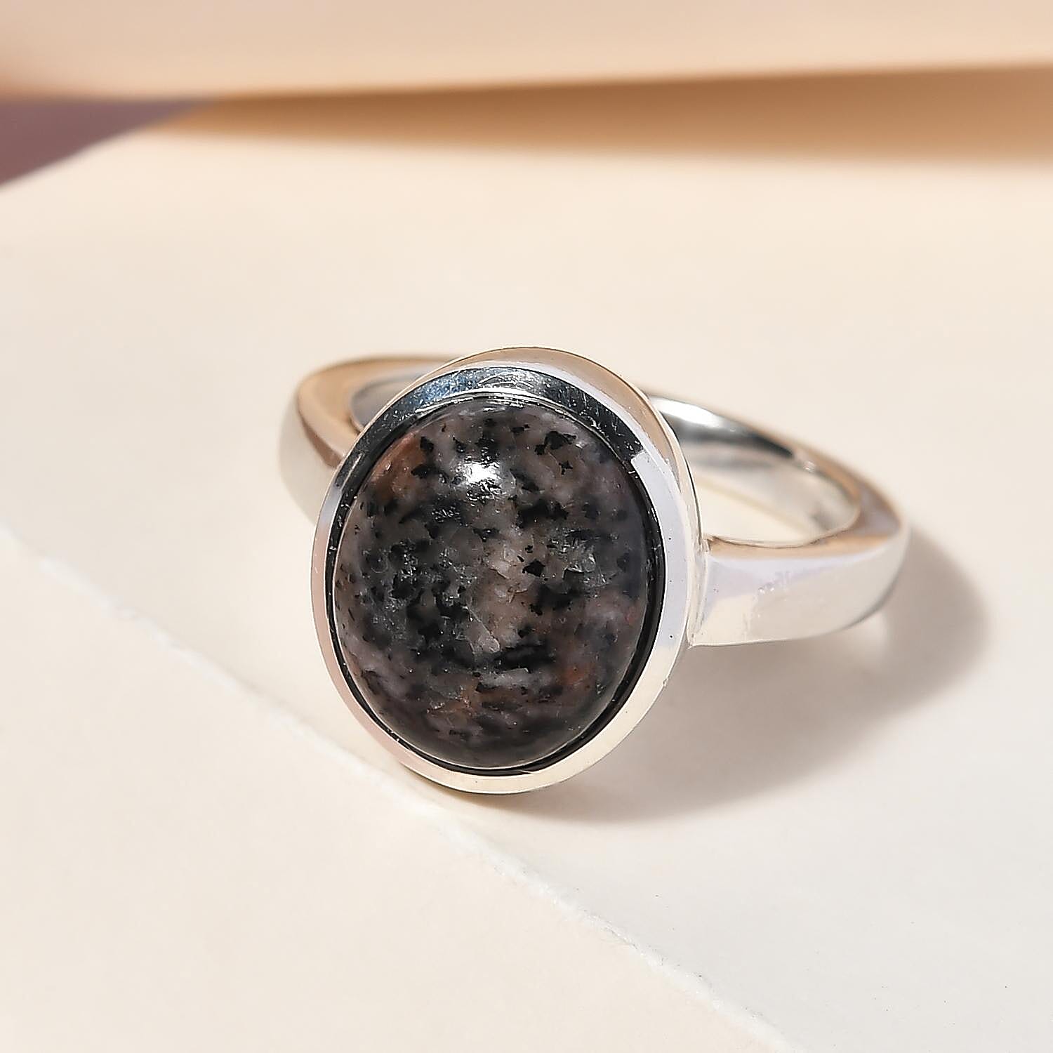 Yooperlite 4.95 ctw Ring in Platinum Over Sterling Silver (Size 10)