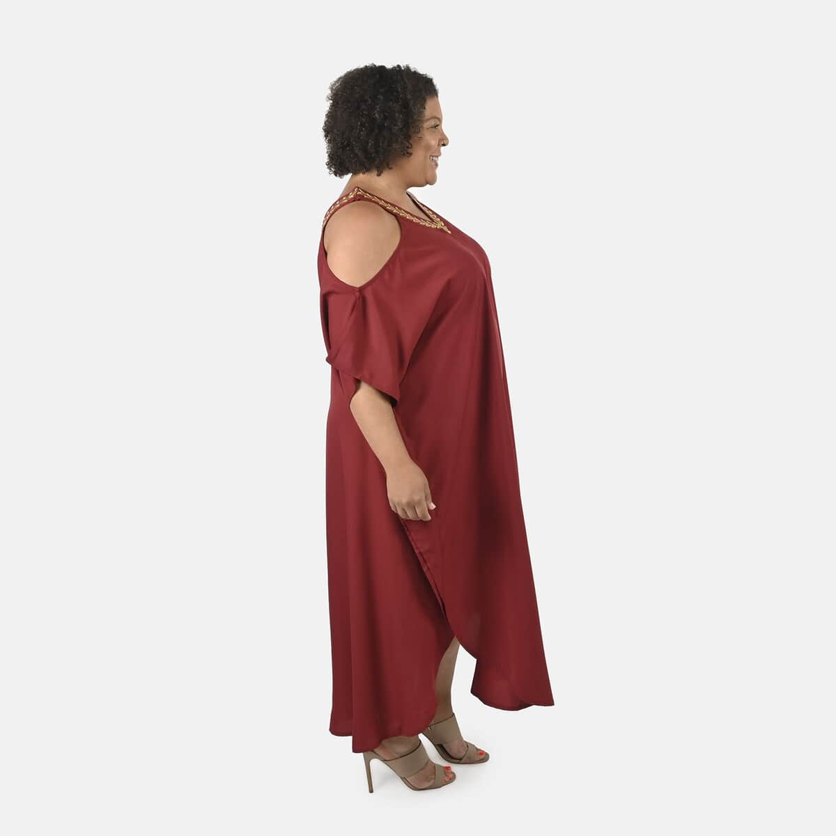 Tamsy Maroon V-Neck Long Kaftan with Cold Sleeves and Embroidery - One Size Fits Most image number 2