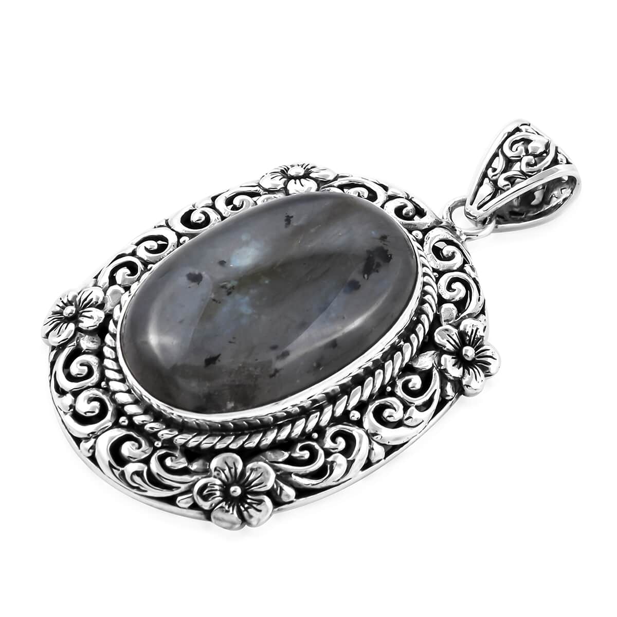 BALI LEGACY Malagasy Labradorite Solitaire Pendant in Sterling Silver 15.10 Grams 37.10 ctw image number 2